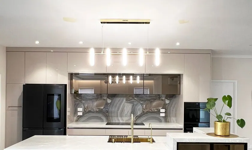Island facing cooktop wall
